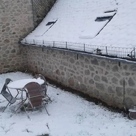 Charmante Maison Avec Jardin, 3 Pers, Proche Randonnees Et Sites Touristiques - Fr-1-742-40 *